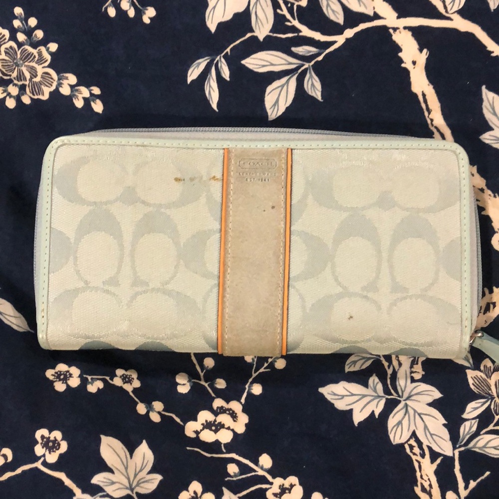 Baby blue coach wallet